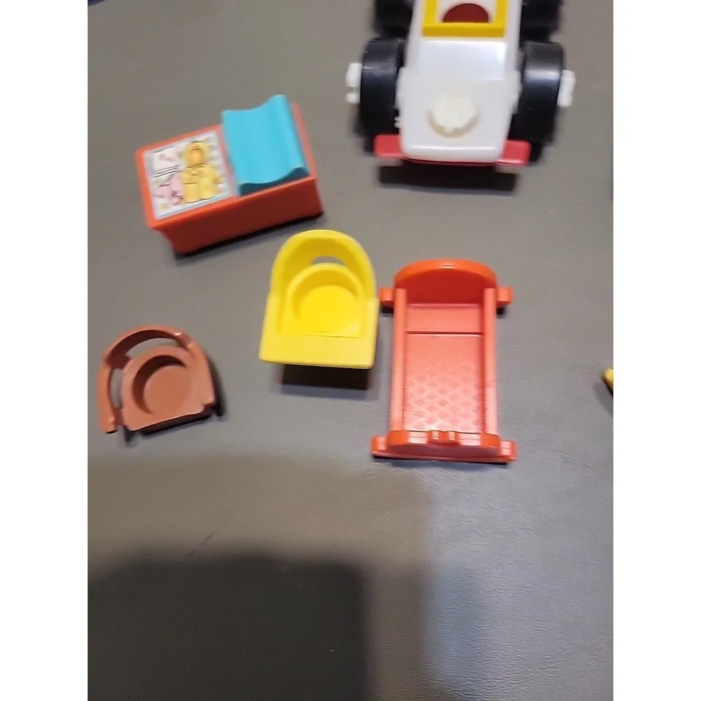 Fisher-Price Little People Vtg replacement Baby items etc...